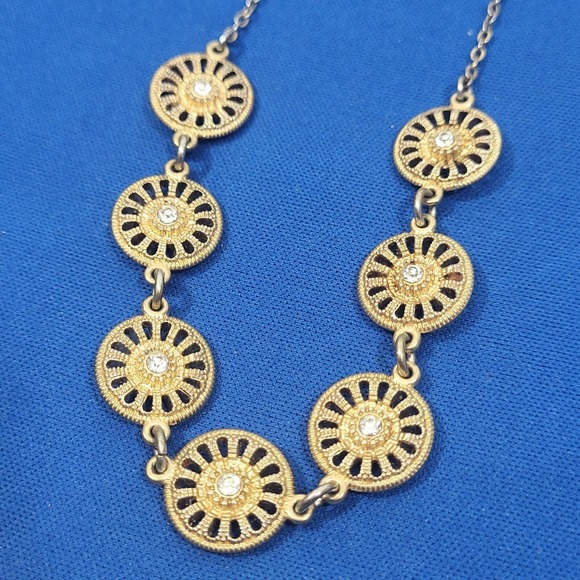 Vintage Gold Tone Sunburst Necklace With Adjustable Lobster Clasp Chain - Picture 2 of 4